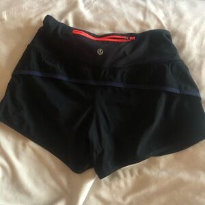 EUC Lululemon Black Lined Shorts Size 2